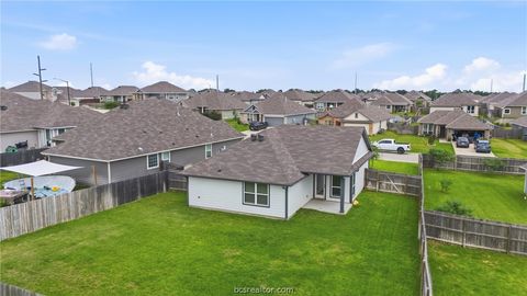 Tiny photo for 203 36th Ridge Rdg, Caldwell, TX 77836 (MLS # 26005337)