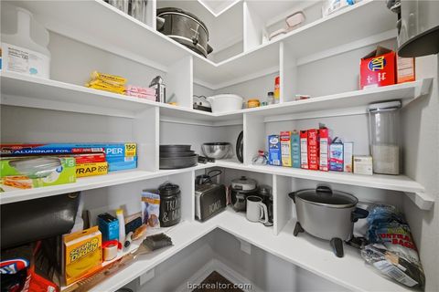 Tiny photo for 203 36th Ridge Rdg, Caldwell, TX 77836 (MLS # 26005337)