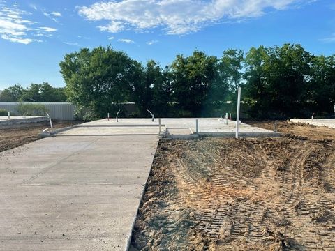 Photo of 202 Paco Loop, Caldwell, TX 77836 (MLS # 26006711)