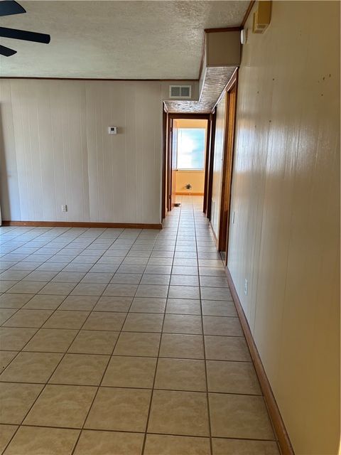 Tiny photo for 411 Hickory, Calvert, TX 77837 (MLS # 25012360)