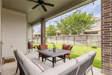 Tiny photo for 2604 Kinnersley Court, College Station, TX 77845 (MLS # 26005319)
