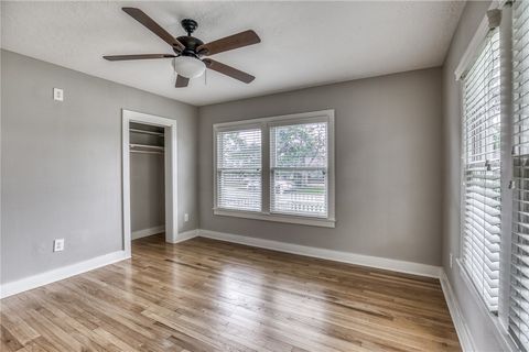 Tiny photo for 408 N Hunt Street, Bellville, TX 77418 (MLS # 26005253)