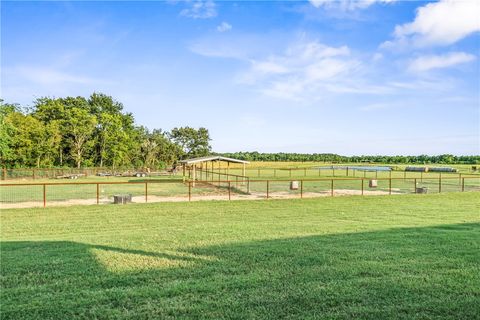 Tiny photo for 1402 Eagle Ferry Road, Other, TX 77514 (MLS # 25009029)