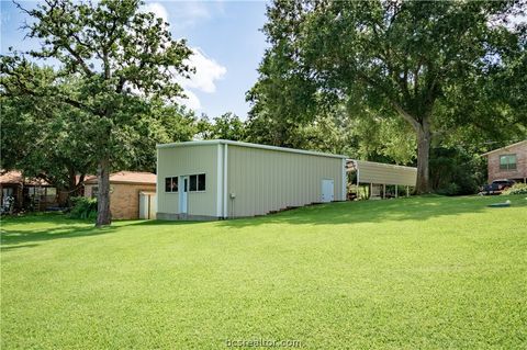 Tiny photo for 11 Dogwood, Hilltop Lakes, TX 77871 (MLS # 26008713)