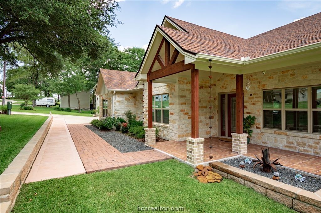 Photo of 11 Dogwood, Hilltop Lakes, TX 77871 (MLS # 26008713)