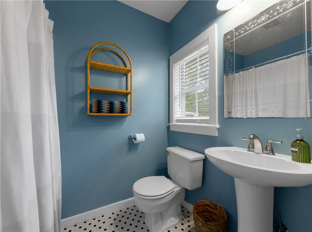 Bryan, Texas 77802, United States, 2 Bedrooms Bedrooms, ,2 BathroomsBathrooms,Residential,Pending,35196