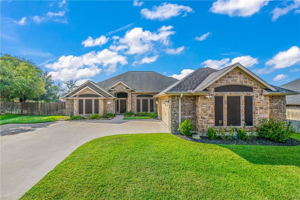 Photo of 1203 Beacon Court, College Station, TX 77845 (MLS # 25010003)