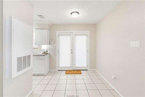 Tiny photo for 1904 Dartmouth Building I, Unit 1 Street, College Station, TX 77840 (MLS # 26002885)