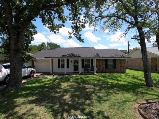 3105 HEATHERWOOD DR, BRYAN, TX 77801 - Image f2b876ebe5e3455da7debd4e25ad233e/3728210249