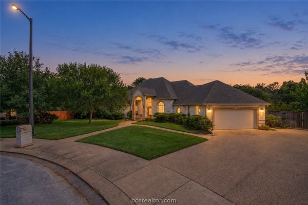 4401 ROCKY MEADOWS DR, COLLEGE STATION, TX 77845 - Image f2dea4de30ea1ebc52ddca0fbbc2e51c/3762482174