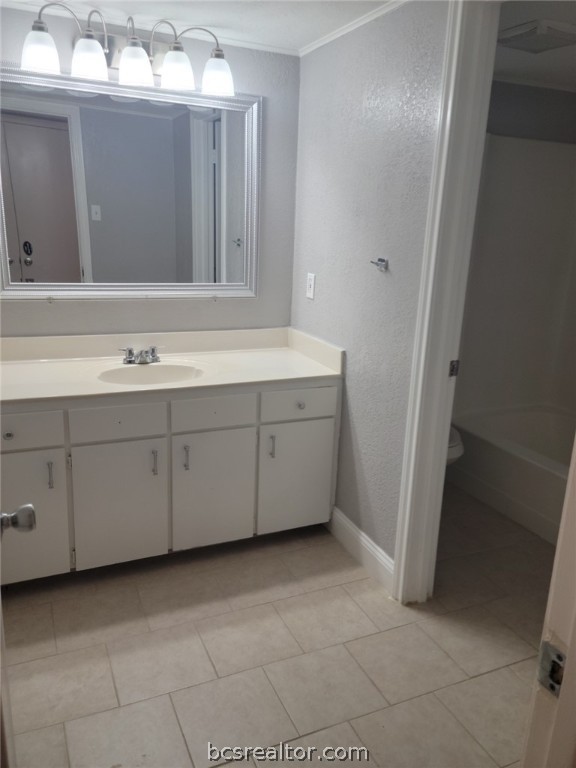 College Station, Texas 77845, United States, 4 Bedrooms Bedrooms, ,3 BathroomsBathrooms,Residential,Pending,59525