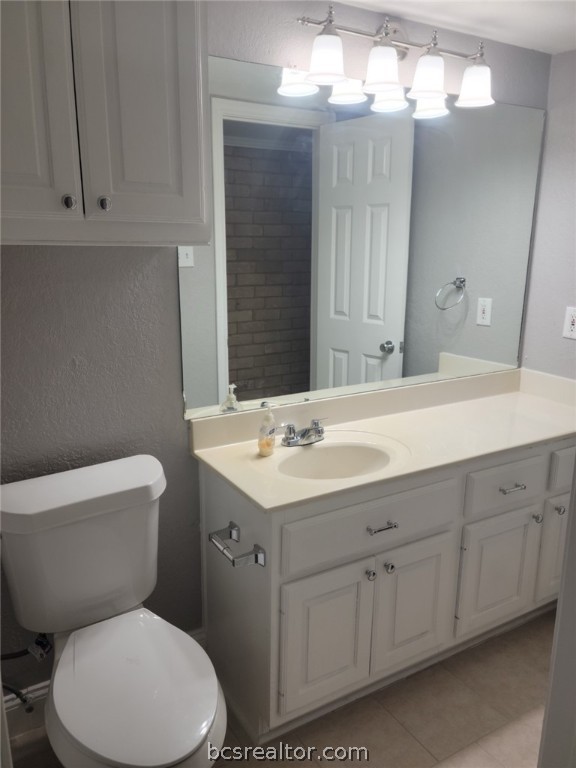 College Station, Texas 77845, United States, 4 Bedrooms Bedrooms, ,3 BathroomsBathrooms,Residential,Pending,59525