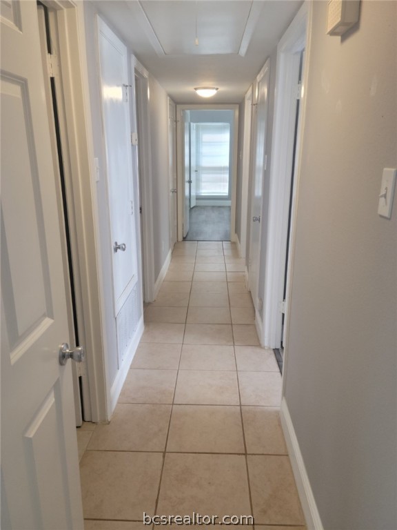 College Station, Texas 77845, United States, 4 Bedrooms Bedrooms, ,3 BathroomsBathrooms,Residential,Pending,59525