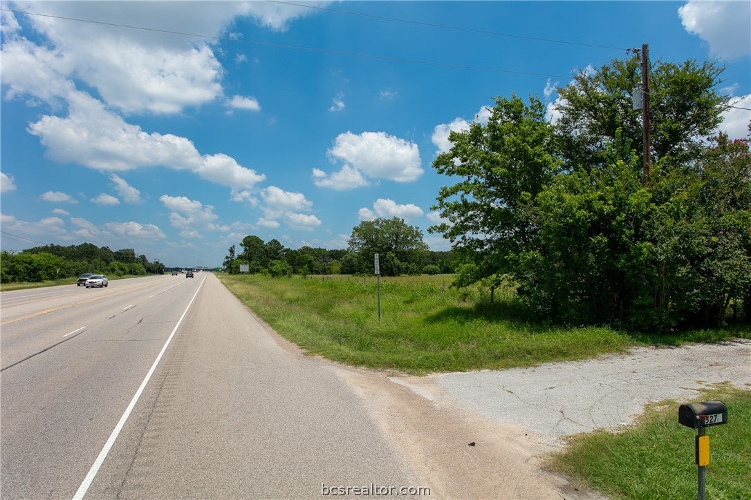 5207 Raymond Stotzer Parkway