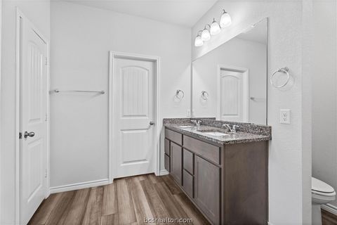 Tiny photo for 1939 Thorndyke Lane, Bryan, TX 77807 (MLS # 26006300)