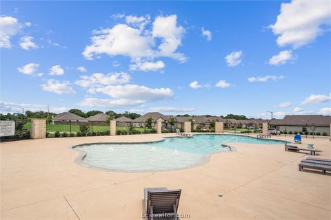 Tiny photo for 1939 Thorndyke Lane, Bryan, TX 77807 (MLS # 26006300)