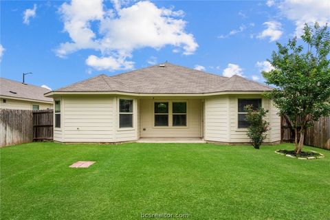 Tiny photo for 1939 Thorndyke Lane, Bryan, TX 77807 (MLS # 26006300)