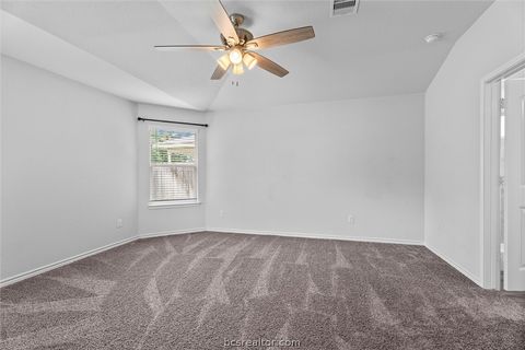 Tiny photo for 1939 Thorndyke Lane, Bryan, TX 77807 (MLS # 26006300)