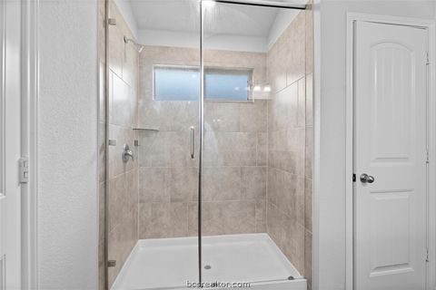 Tiny photo for 1939 Thorndyke Lane, Bryan, TX 77807 (MLS # 26006300)