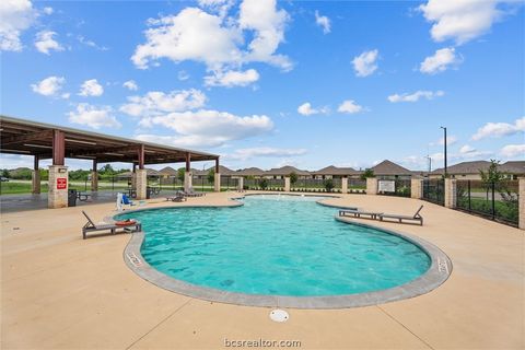 Tiny photo for 1939 Thorndyke Lane, Bryan, TX 77807 (MLS # 26006300)