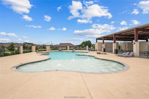 Tiny photo for 1939 Thorndyke Lane, Bryan, TX 77807 (MLS # 26006300)