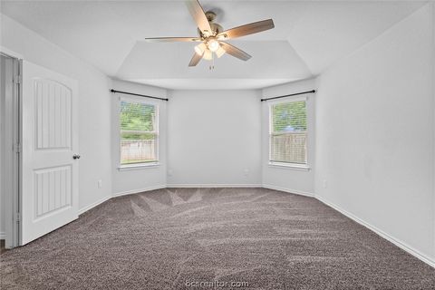 Tiny photo for 1939 Thorndyke Lane, Bryan, TX 77807 (MLS # 26006300)