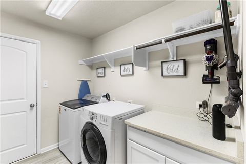 Tiny photo for 2016 Dumfries Drive, Bryan, TX 77807 (MLS # 26001537)