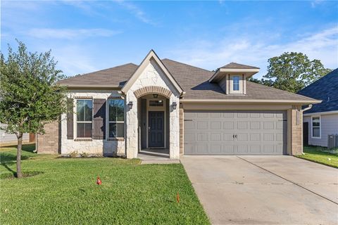 Photo of 2016 Dumfries Drive, Bryan, TX 77807 (MLS # 26001537)