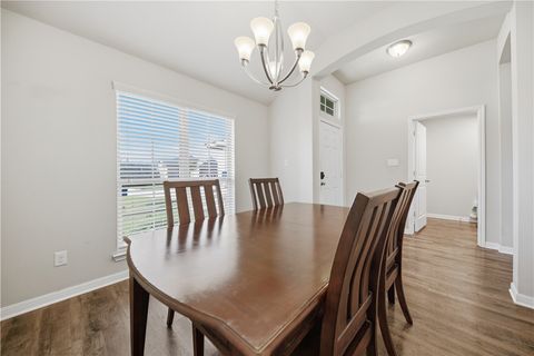 Tiny photo for 808 Mockingbird Street, Navasota, TX 77868 (MLS # 26004319)