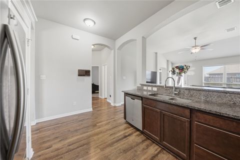 Tiny photo for 808 Mockingbird Street, Navasota, TX 77868 (MLS # 26004319)