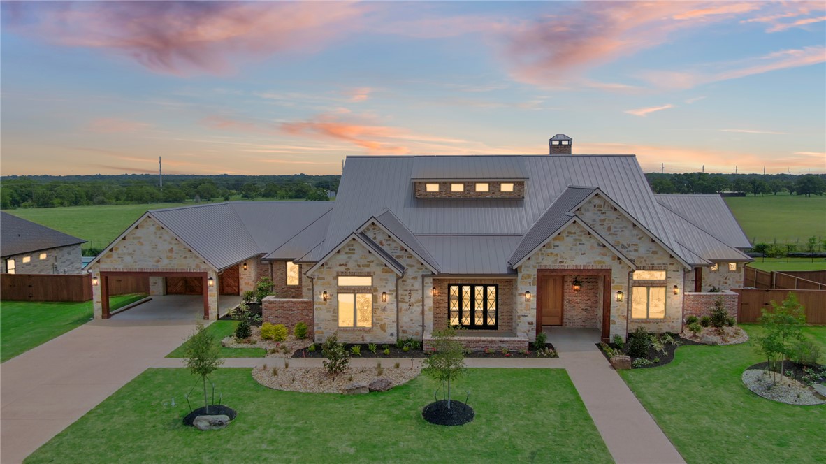 College Station, Texas 77845, United States, 5 Bedrooms Bedrooms, ,7 BathroomsBathrooms,Residential,Active,233386