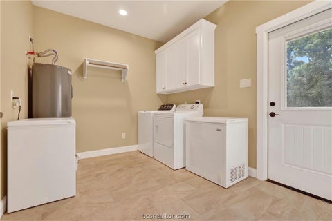 Tiny photo for 1872 Morgan Lane, Franklin, TX 77856 (MLS # 26006652)