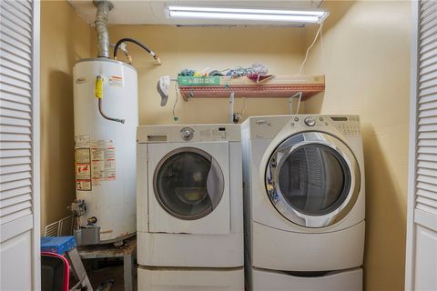 Tiny photo for 1506 Graham Drive, Bryan, TX 77803 (MLS # 25013184)