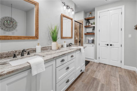 Tiny photo for 3549 Leesburg Path, Bryan, TX 77808 (MLS # 26010331)