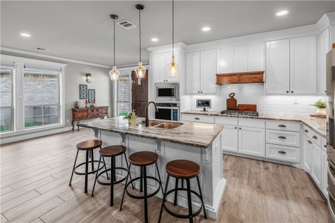 Tiny photo for 3549 Leesburg Path, Bryan, TX 77808 (MLS # 26010331)