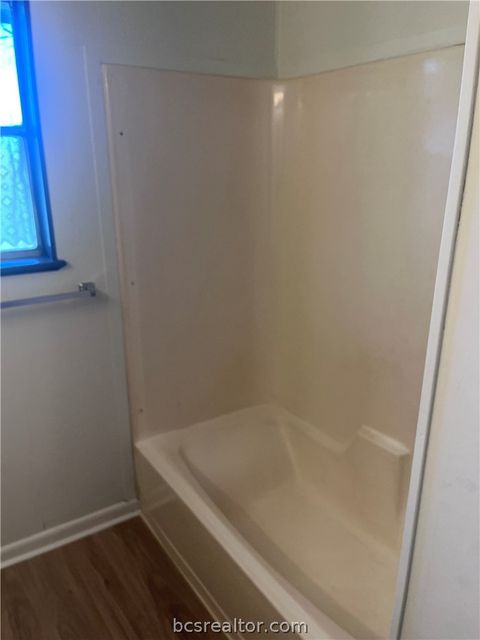 Tiny photo for 508 Rose Marie Boulevard, Hearne, TX 77859 (MLS # 26002661)