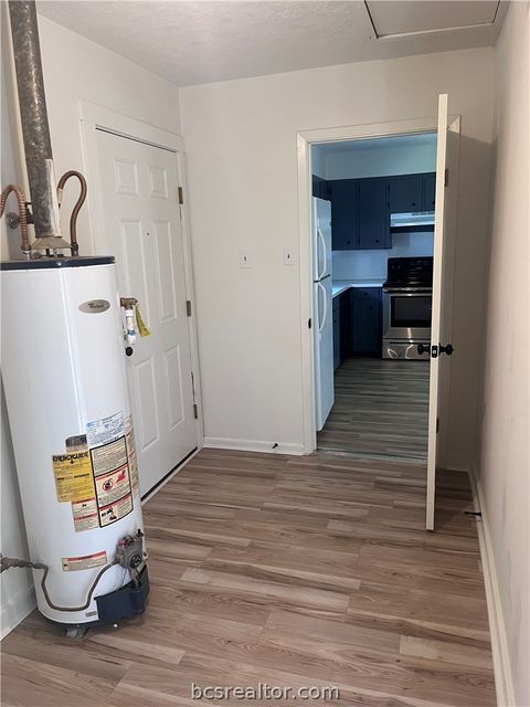 Tiny photo for 508 Rose Marie Boulevard, Hearne, TX 77859 (MLS # 26002661)