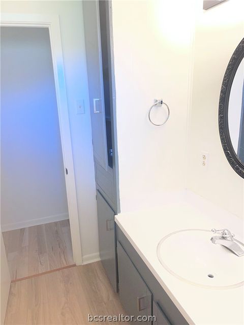 Tiny photo for 508 Rose Marie Boulevard, Hearne, TX 77859 (MLS # 26002661)