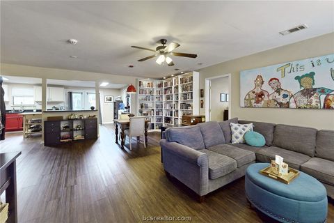 Tiny photo for 2304 Truman Street, Bryan, TX 77801 (MLS # 26001823)