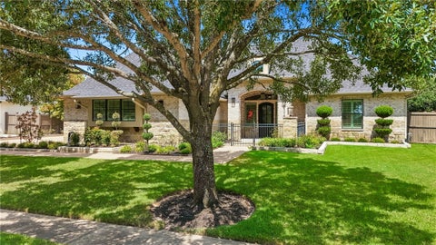 Photo of 5117 Inverness Drive, Bryan, TX 77802 (MLS # 26010435)