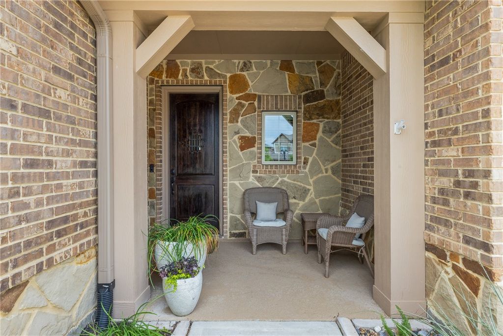 Photo of 2613 Somerton Court, College Station, TX 77845 (MLS # 26004737)