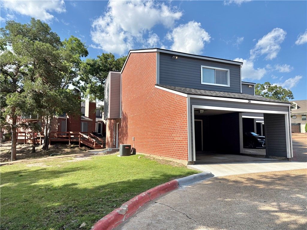 Photo of 1500 Olympia Way #28, College Station, TX 77840 (MLS # 26005460)