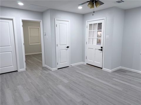 Tiny photo for 502 Willow Circle, Brenham, TX 77833 (MLS # 26000148)