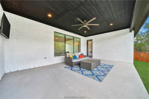 Tiny photo for 115 Oak Estates Drive, Conroe, TX 77384 (MLS # 26012340)