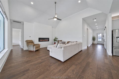 Tiny photo for 115 Oak Estates Drive, Conroe, TX 77384 (MLS # 26012340)