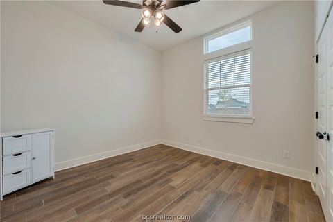Tiny photo for 4357 Fox River Lane, Bryan, TX 77802 (MLS # 26002347)