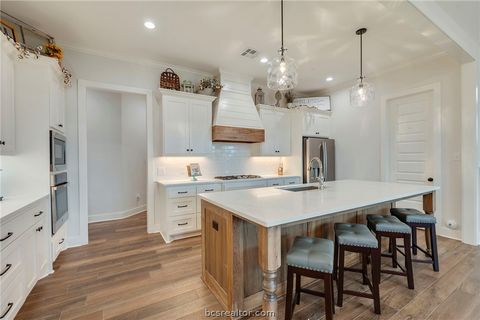 Tiny photo for 4357 Fox River Lane, Bryan, TX 77802 (MLS # 26002347)