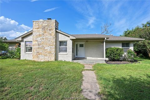 Tiny photo for 7444 Edge Cutoff Road, Bryan, TX 77808 (MLS # 26008847)