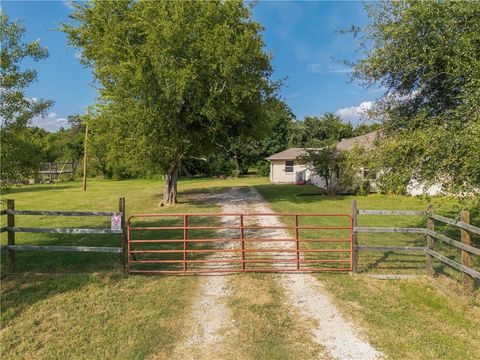 Tiny photo for 7444 Edge Cutoff Road, Bryan, TX 77808 (MLS # 26008847)