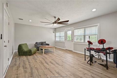 Tiny photo for 7444 Edge Cutoff Road, Bryan, TX 77808 (MLS # 26008847)